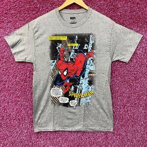 Marvel Spider-Man Comic Book Style Graphic Design T-Shirt Medium
